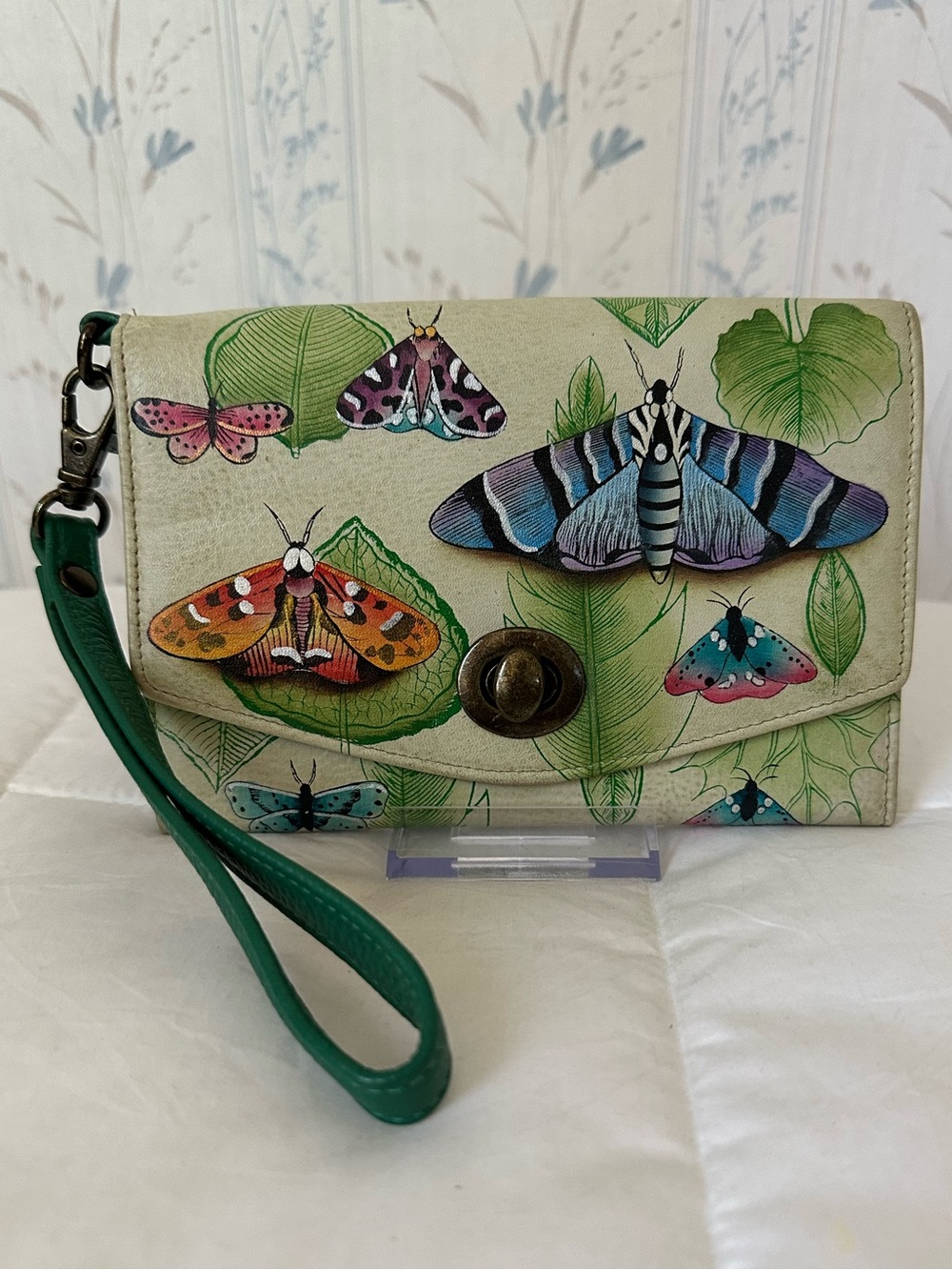 Anuschka Leather Hand-painted Wristlet